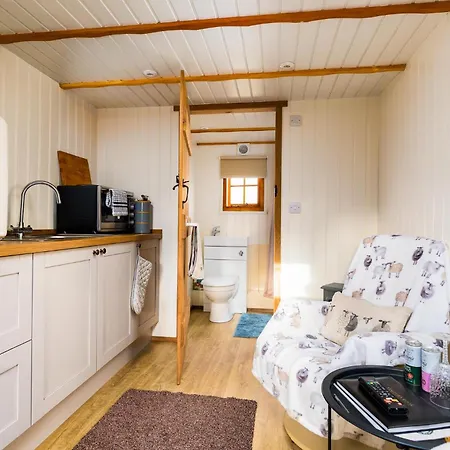 Shepherds Hut, West Ayton, Scarborough Exterior photo