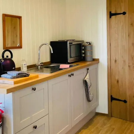 Shepherds Hut, West Ayton, Scarborough Exterior photo